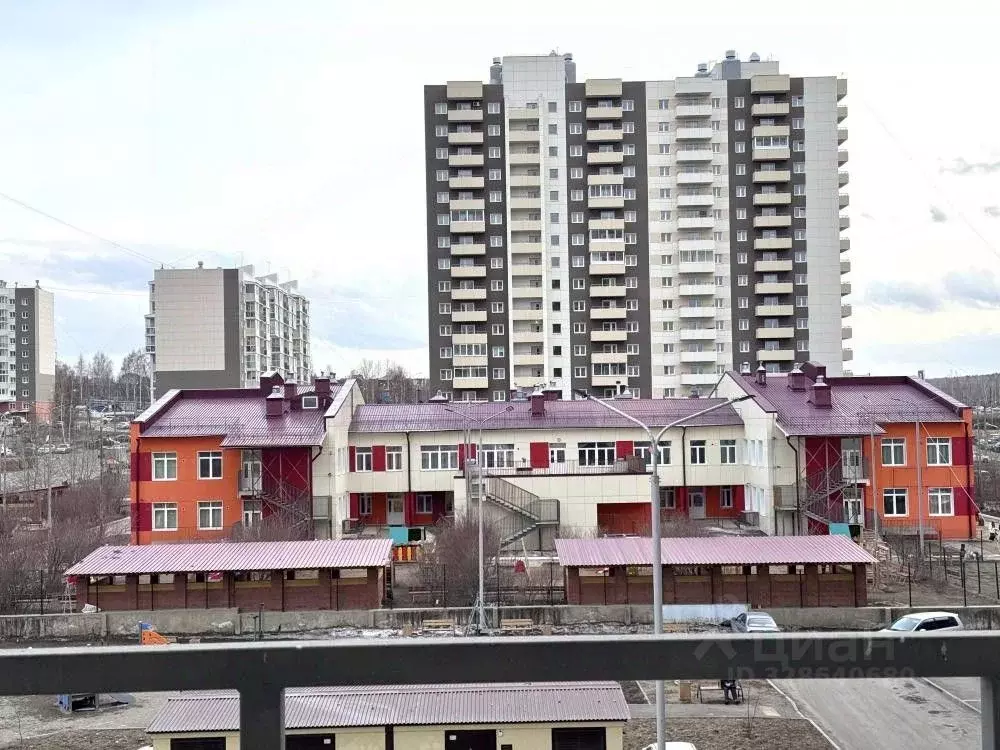 3-к кв. Иркутская область, Иркутск ул. Баумана, 265 (77.0 м) - Фото 0