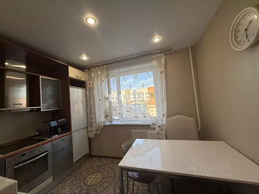3-к кв. Москва Никулинская ул., 15К3 (72.9 м) - Фото 1