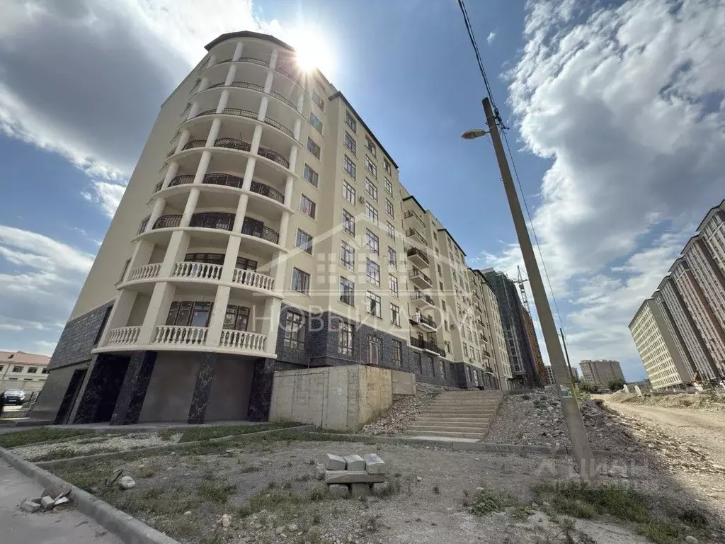 1-к кв. Кабардино-Балкария, Нальчик ул. Героя России Т.М. Тамазова, 2А ... - Фото 1