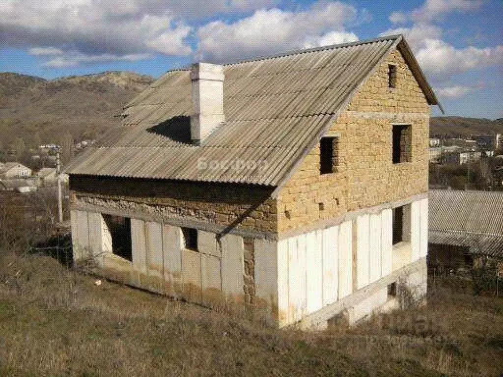 Дом в Крым, Феодосия городской округ, Щебетовка пгт ул. Молодежная ... - Фото 1