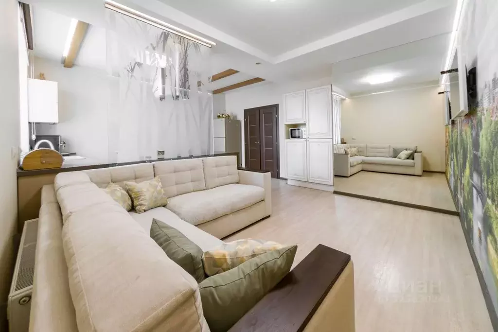 4-к кв. Свердловская область, Екатеринбург ул. Татищева, 47А (136.0 м) - Фото 2