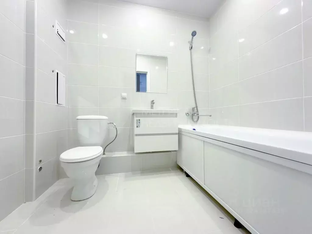 1-к кв. Тюменская область, Тюмень ул. Анатолия Клиндюка, 6 (36.1 м) - Фото 0