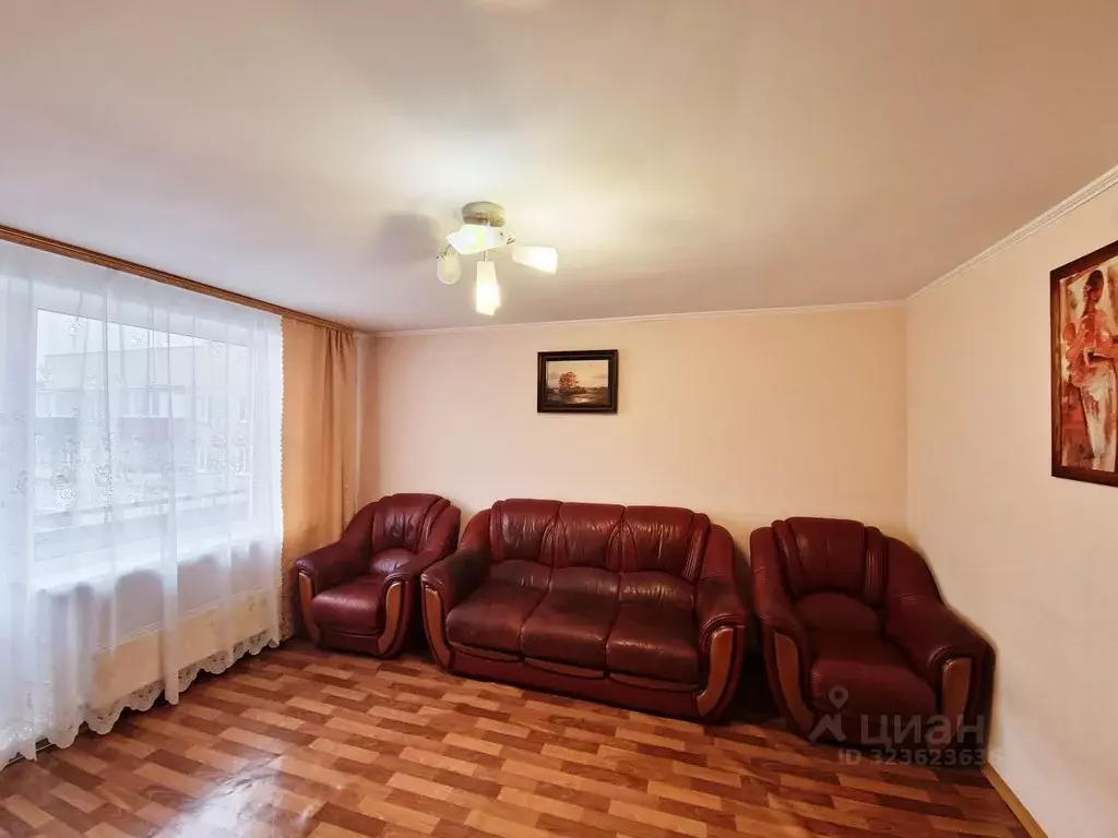 3-к кв. Нижегородская область, Выкса ул. Красные зори, 49 (65.0 м) - Фото 1