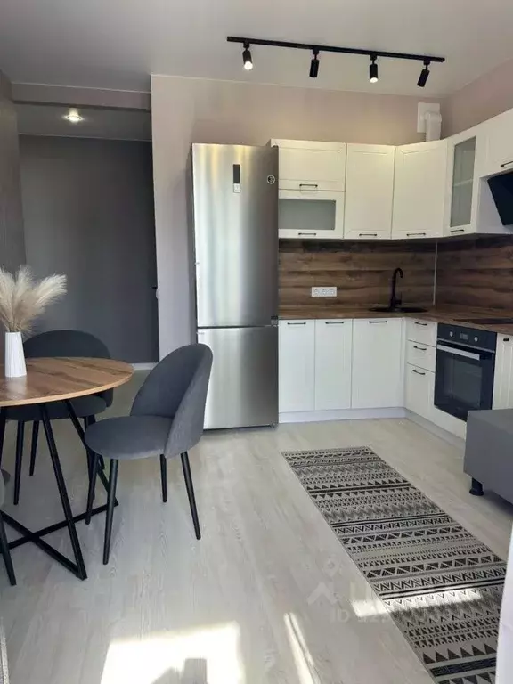 2-к кв. Иркутская область, Иркутск ул. Ивана Доронина, 9/2 (38.0 м) - Фото 1