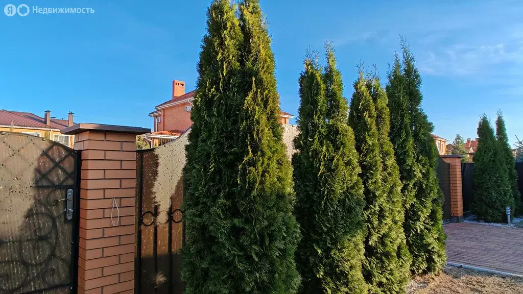 Дом в Саратов, улица имени Ивана Бешнова (158.5 м) - Фото 1