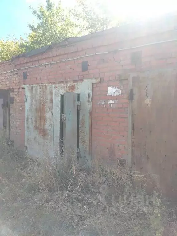 Гараж в Омская область, Омск пос. Чкаловский, ул. 75-й Гвардейской . - Фото 1