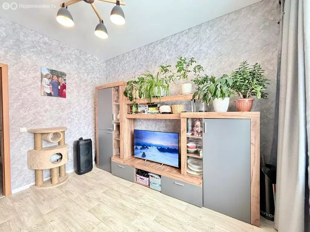 3-комнатная квартира: посёлок городского типа Чульман, Транспортная ... - Фото 2