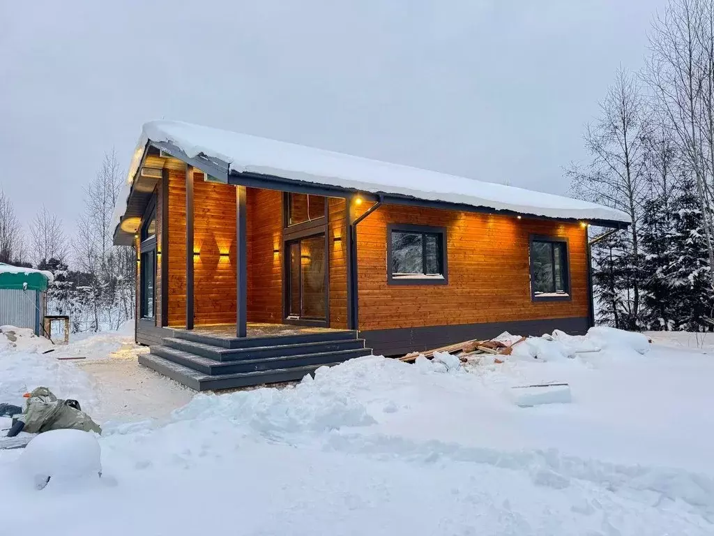 Дом в Ленинградская область, Гатчинский муниципальный округ, Зяблики ... - Фото 0