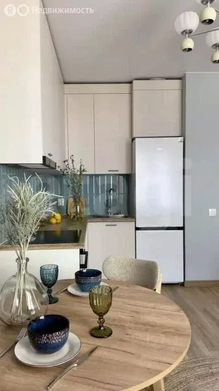 3-комнатная квартира: Пермь, улица Яблочкова, 5к5 (57.4 м) - Фото 2