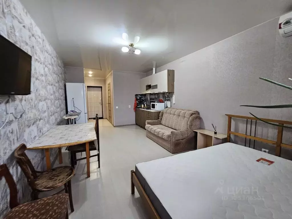 Студия Ростовская область, Батайск ул. Максима Горького (28.0 м) - Фото 1