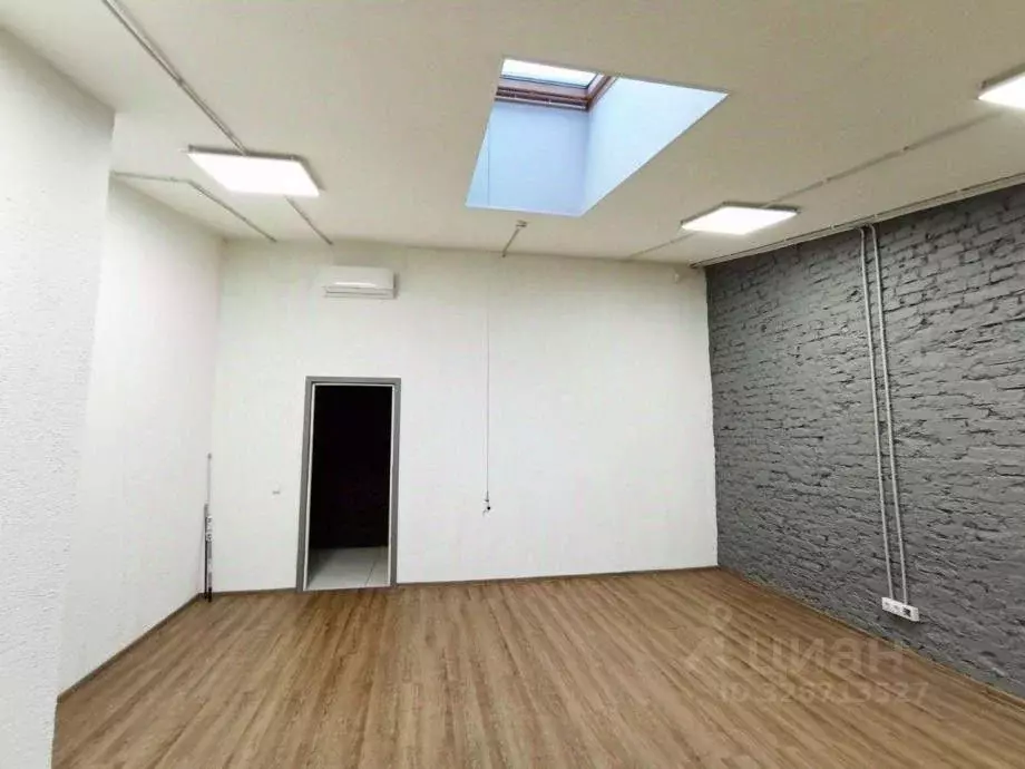 Офис в Санкт-Петербург 17-я Васильевского острова линия, 4-6Е (29 м) - Фото 1