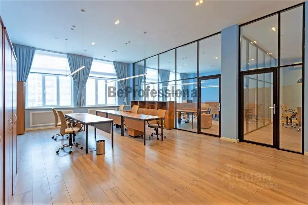 Офис в Москва Суворовская пл., 1/52к2 (165 м) - Фото 2