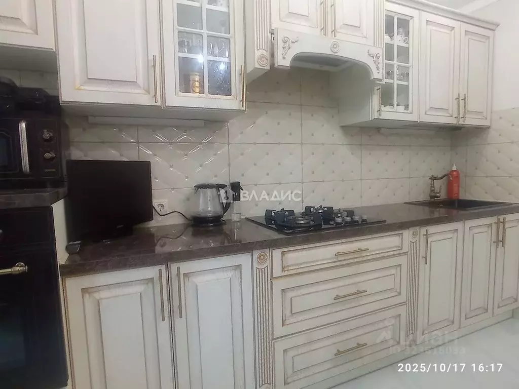 3-к кв. Калининградская область, Калининград Озерная ул., 34 (89.7 м) - Фото 1