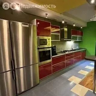 3-комнатная квартира: Нижний Новгород, улица Коминтерна, 127 (150 м) - Фото 1
