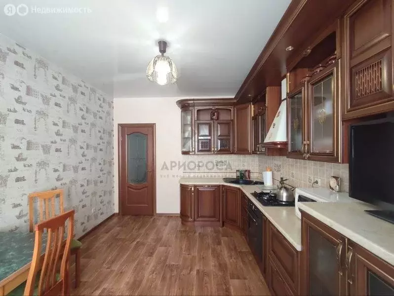 2-комнатная квартира: Волгоград, Удмуртский переулок, 105 (83.3 м) - Фото 1