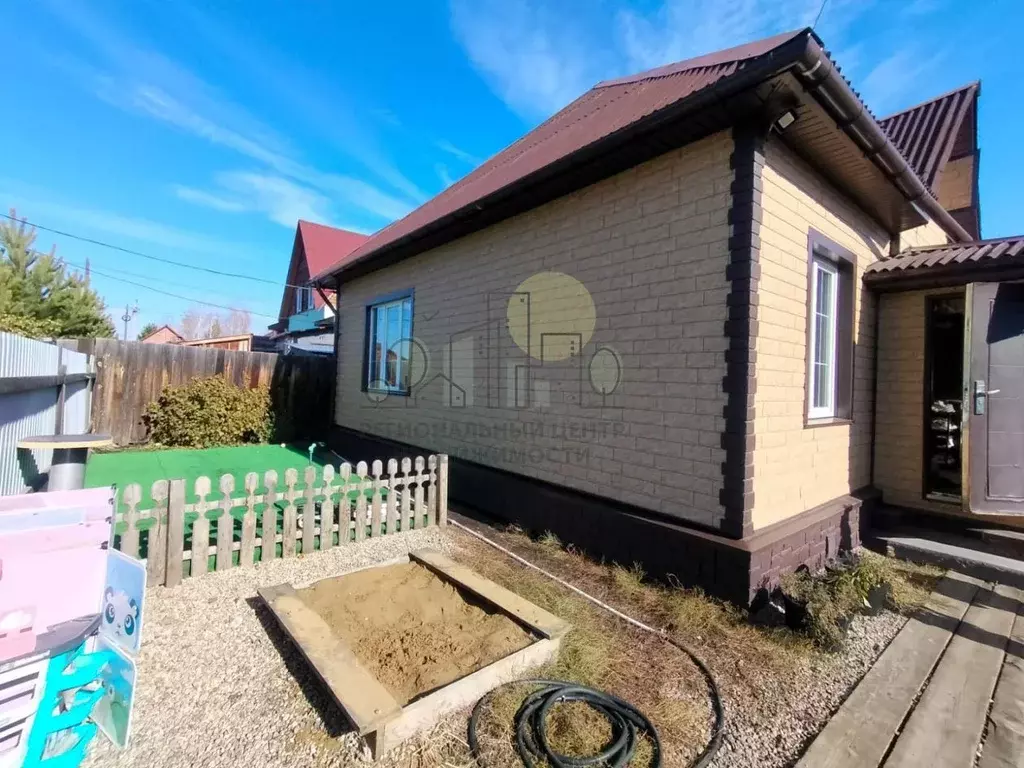 Дом в Иркутская область, Иркутский муниципальный округ, с. Хомутово ... - Фото 1