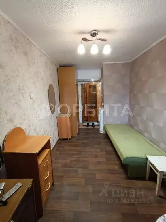 Студия Тюменская область, Тюмень ул. 30 лет Победы, 75 (13.0 м) - Фото 1