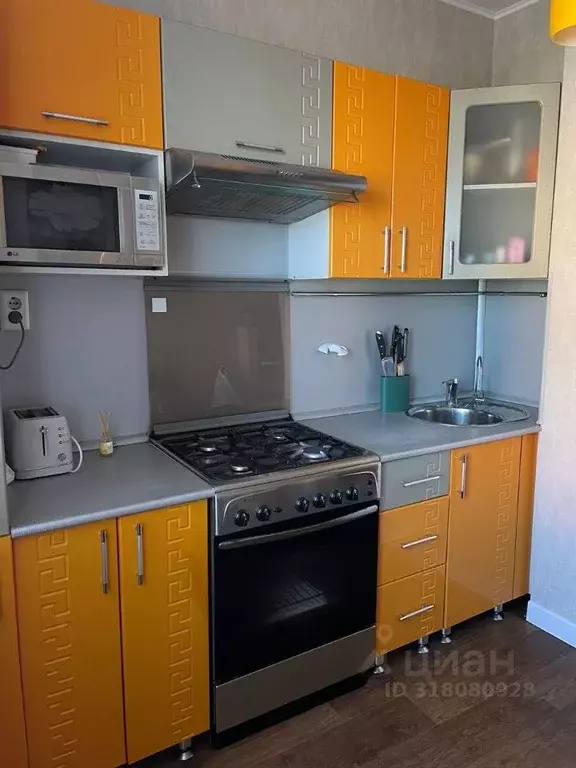 2-к кв. Ульяновская область, Ульяновск Самарская ул., 27к2 (42.6 м) - Фото 1