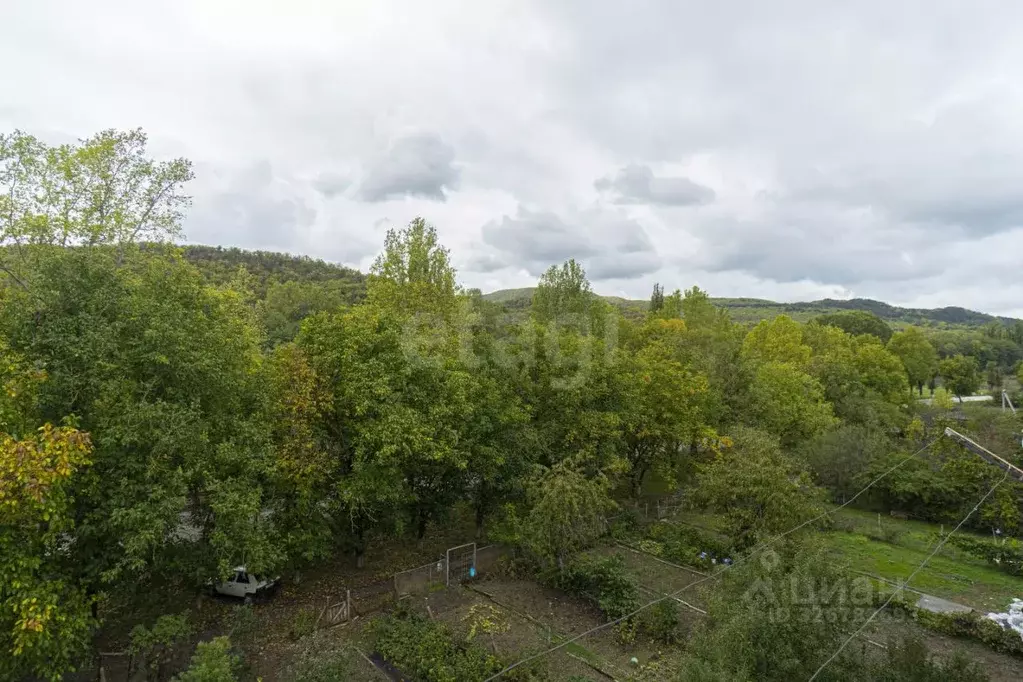 3-к кв. Крым, Бахчисарайский район, с. Верхоречье ул. Садовая, 3 (71.1 ... - Фото 1