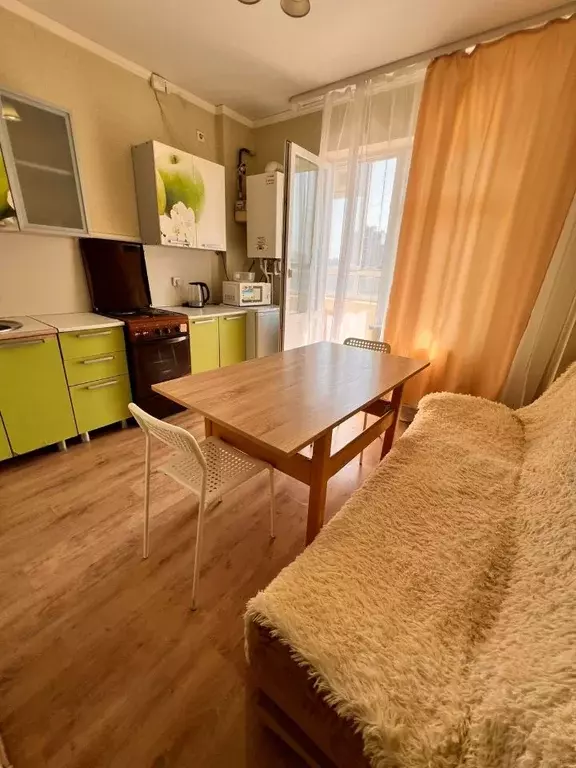 1-к кв. Белгородская область, Белгород Гостенская ул., 16 (45.0 м) - Фото 2