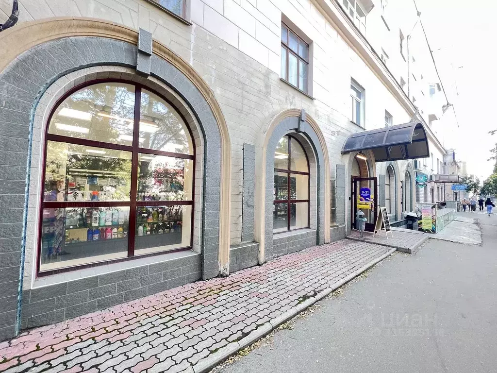 Торговая площадь в Челябинская область, Челябинск ул. Кирова, 5 (180 ... - Фото 1