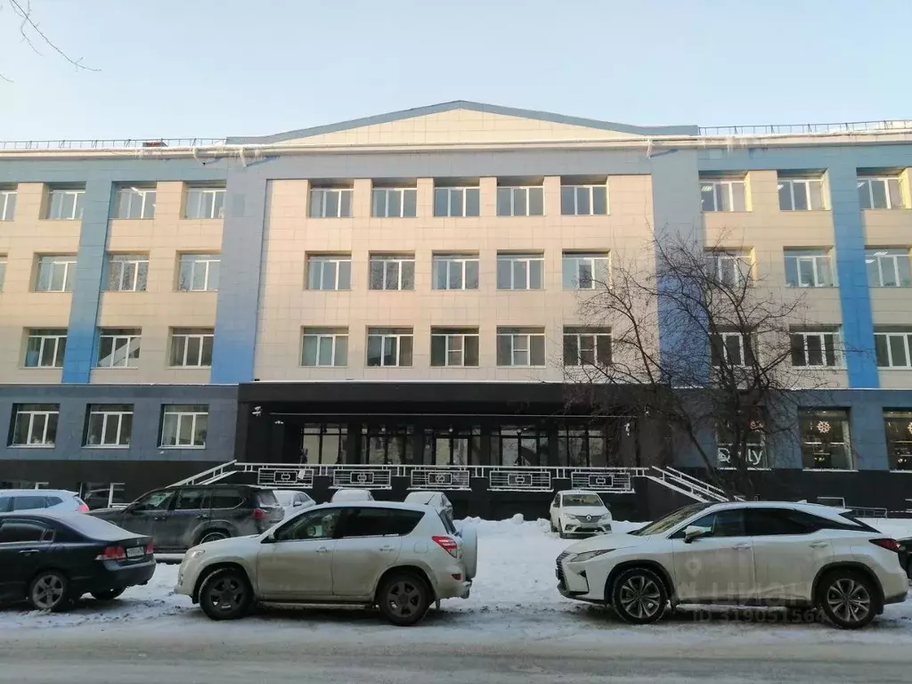 Офис в Свердловская область, Екатеринбург ул. Генеральская, 3 (8 м) - Фото 0