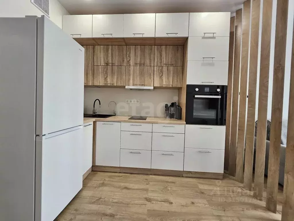 Студия Приморский край, Владивосток Стрелковая ул., 18к2 (27.97 м) - Фото 1