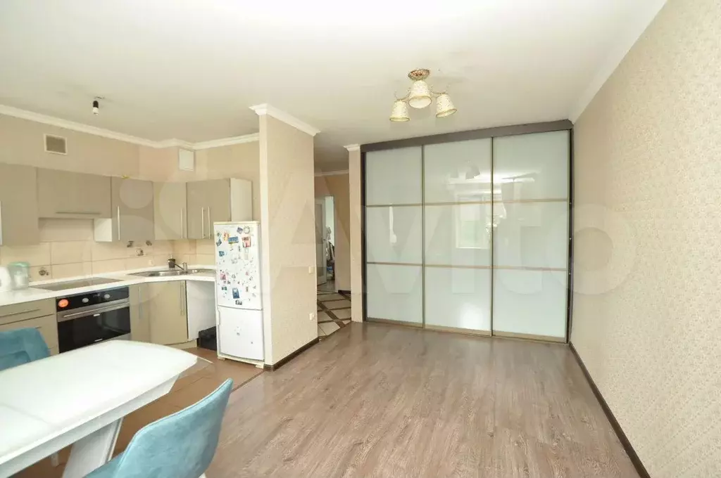 3-к. квартира, 56,1 м, 3/5 эт. - Фото 1