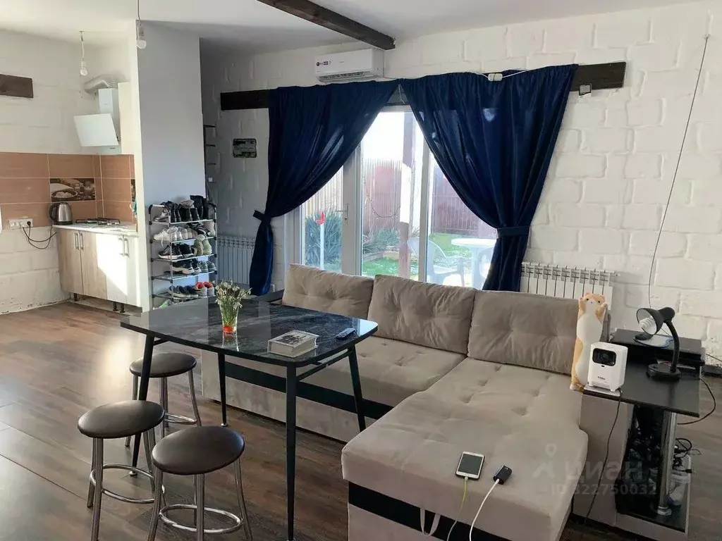 Дом в Крым, Сакский район, с. Молочное ул. Дружбы, 66В (137 м) - Фото 1