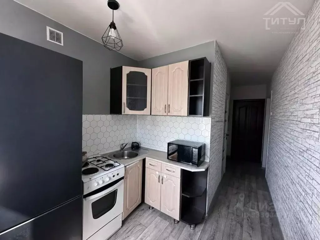 1-к кв. Алтайский край, Барнаул ул. Георгия Исакова, 233 (30.0 м) - Фото 1