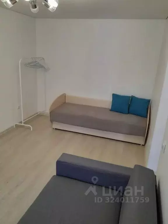 1-к кв. Астраханская область, Астрахань ул. Александрова, 7 (33.0 м) - Фото 2