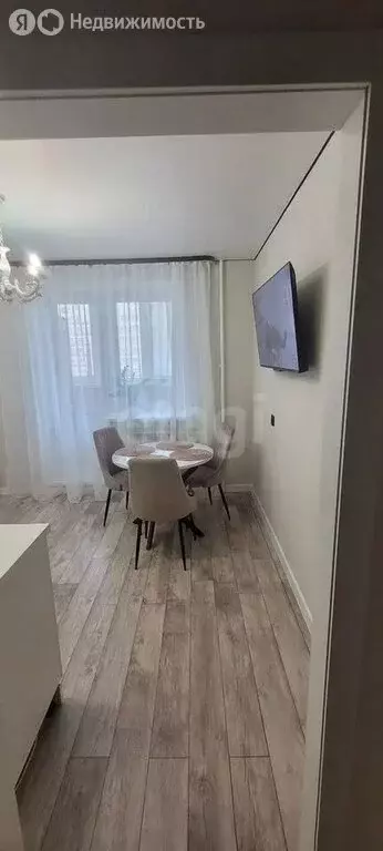 1-комнатная квартира: Тюмень, Арктическая улица, 7к2 (42 м) - Фото 2