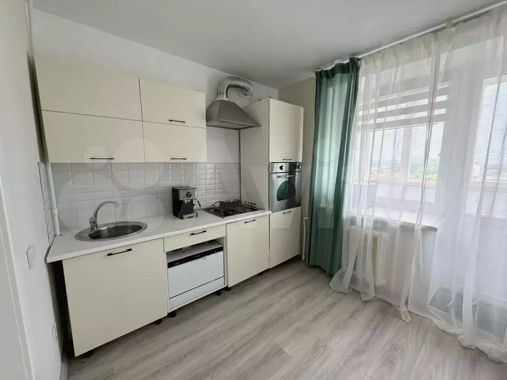 1-к. квартира, 40 м, 6/6 эт. - Фото 0