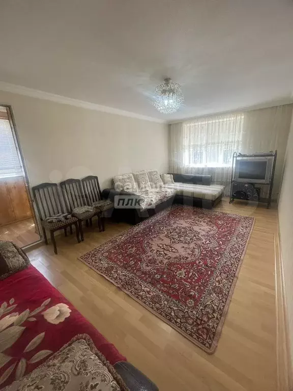 2-к. квартира, 60 м, 3/5 эт. - Фото 0