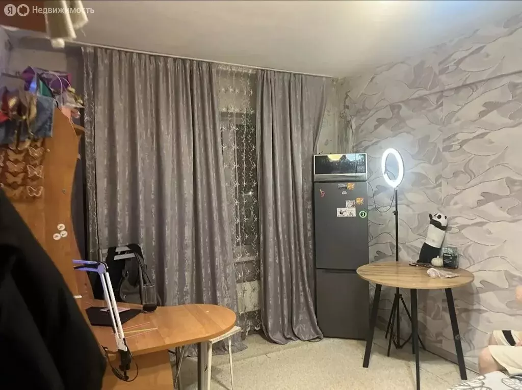 1к в 4-комнатной квартире (14 м) - Фото 2