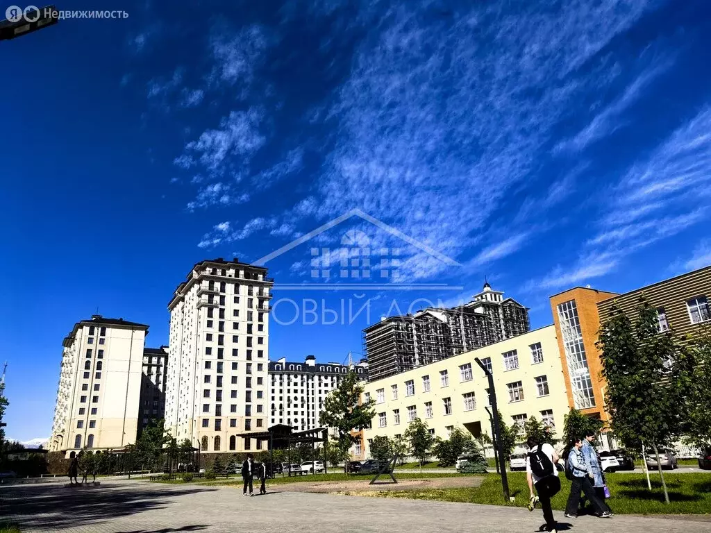 2-комнатная квартира: Нальчик, проспект Ленина, 1Д (100 м) - Фото 1