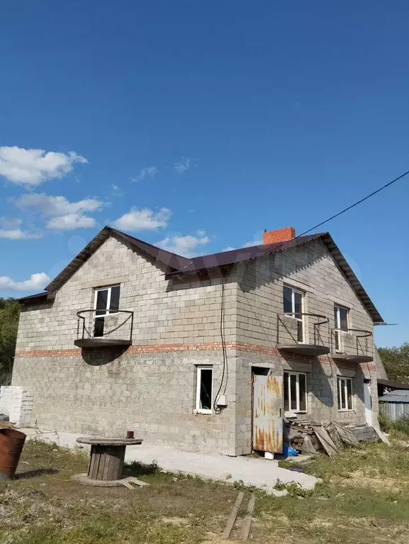 Дом 247 м на участке 6 сот. - Фото 1