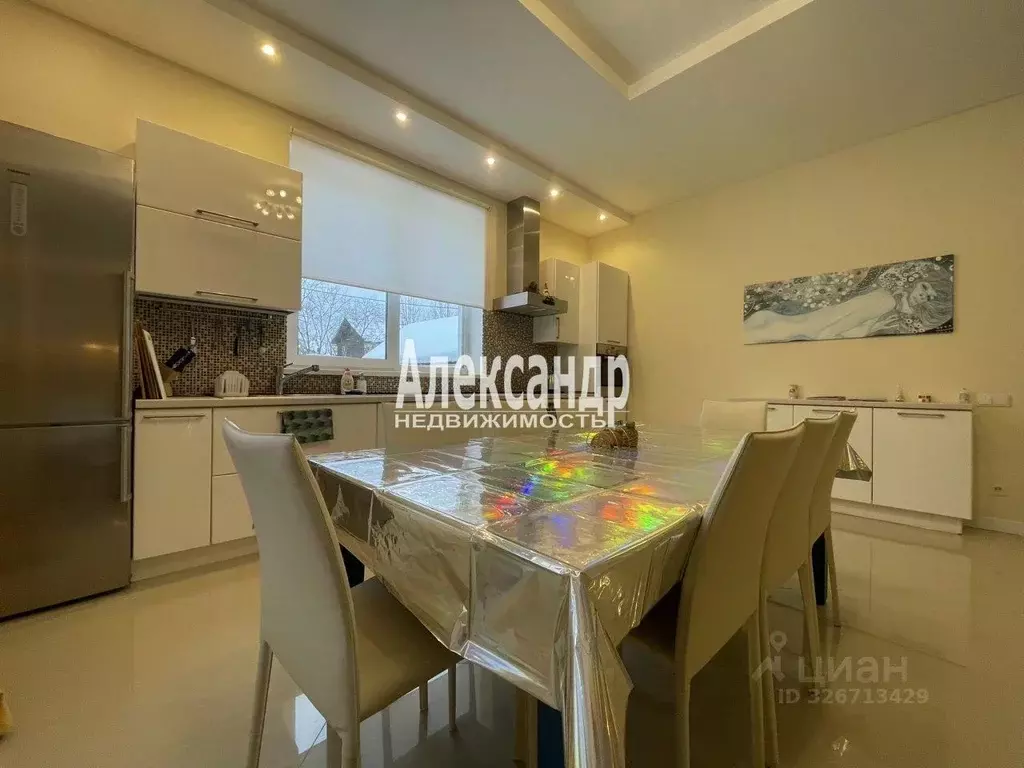 Дом в Ленинградская область, Отрадное Кировский район, пос. Петрушино, ... - Фото 1