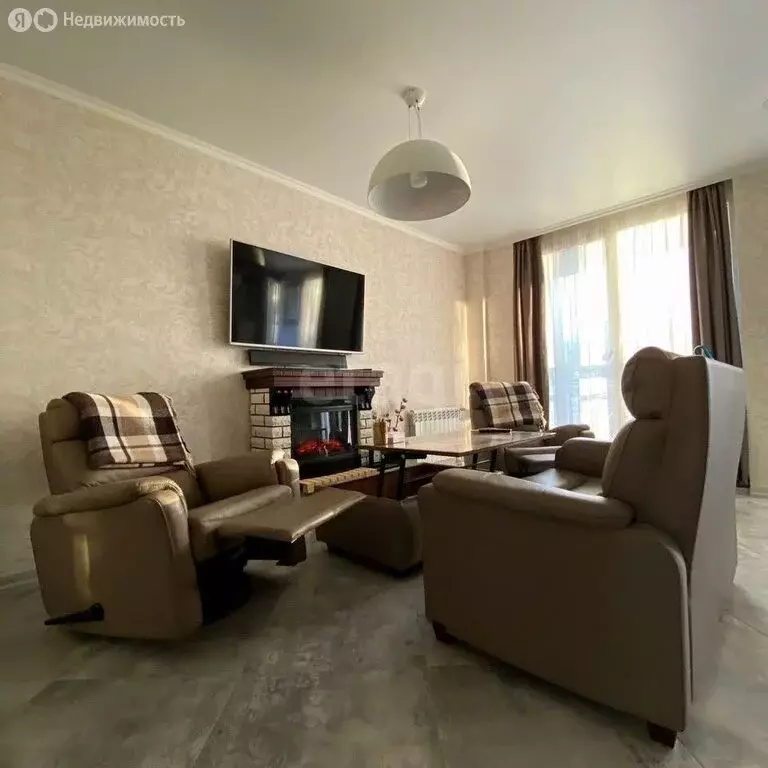 Квартира-студия: Светлогорск, улица Горького, 14 (60 м) - Фото 1