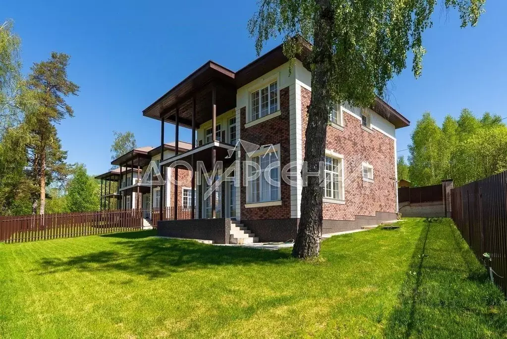 Дом в Москва пос. Подсобного хозяйства Минзаг, ул. Каштановая (240 м) - Фото 0