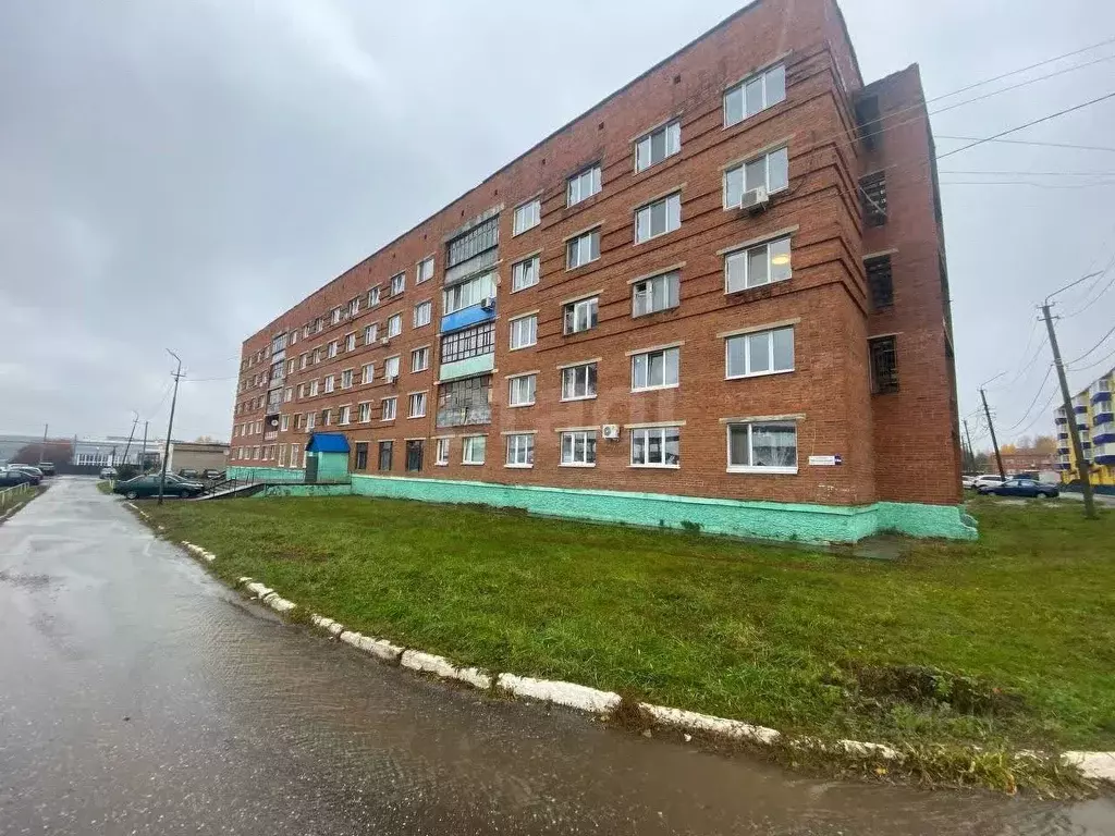 Комната Удмуртия, Сарапул Молодежная ул., 19А (13.0 м) - Фото 1