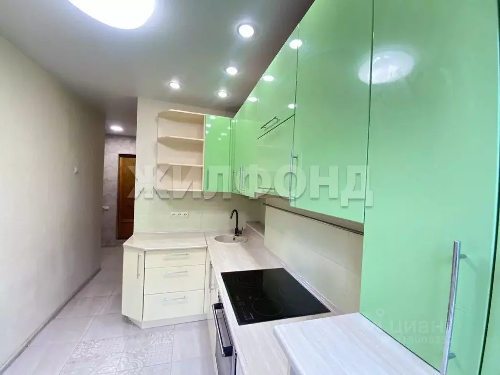 3-к кв. Алтайский край, Новоалтайск 7-й мкр, 22 (63.8 м) - Фото 1