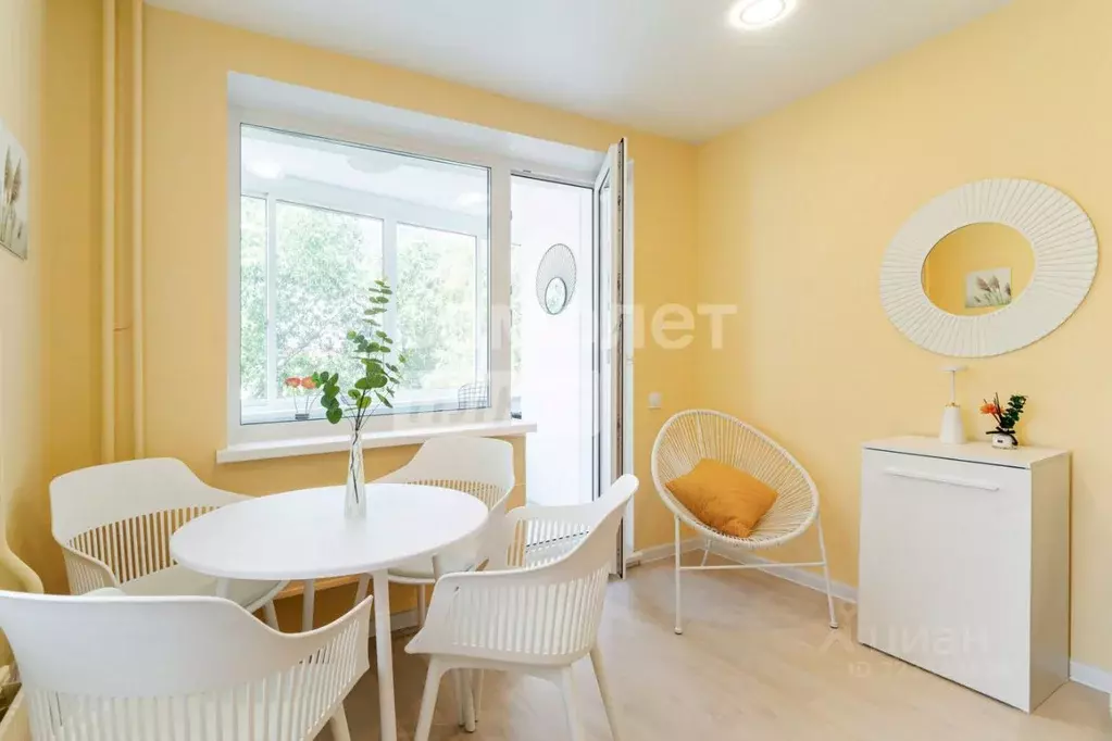 1-к кв. Омская область, Омск Новороссийская ул., 1 (32.1 м) - Фото 0