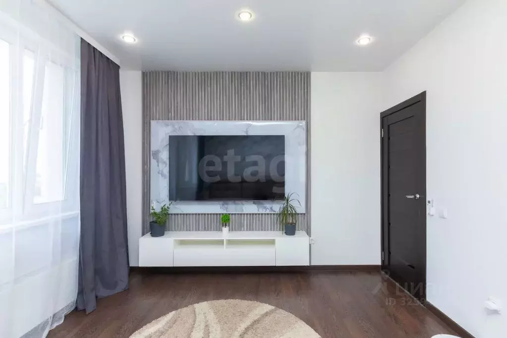 2-к кв. Тюменская область, Тюмень Антипино мкр, ул. Беловежская, 7к3 ... - Фото 1