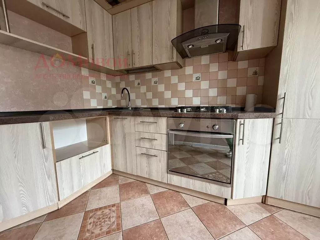 2-к. квартира, 52 м, 4/9 эт. - Фото 1