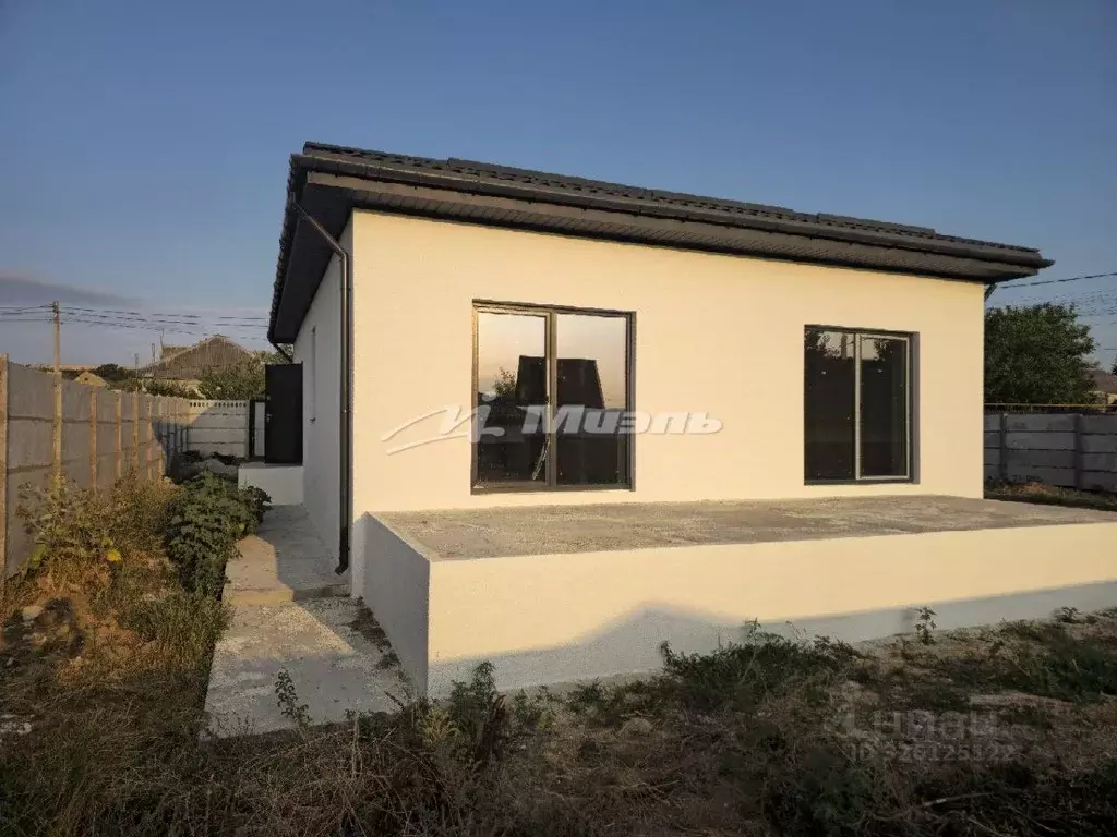 Дом в Крым, Симферопольский район, Перовское с/пос, с. Партизанское ... - Фото 1