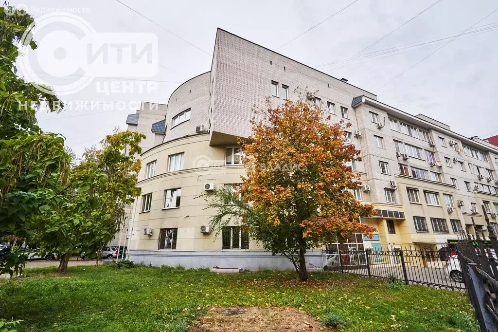 3-комнатная квартира: Воронеж, улица Кропоткина, 2 (91.1 м) - Фото 0