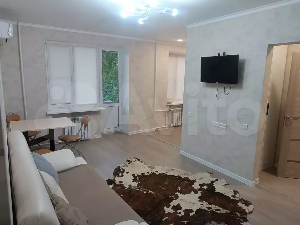 3-к. квартира, 60 м, 2/7 эт. - Фото 1
