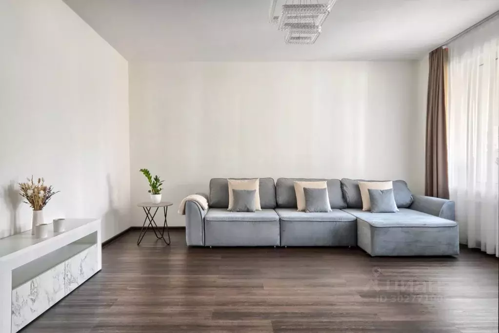 3-к кв. Санкт-Петербург Манчестерская ул., 3к2 (89.8 м) - Фото 0