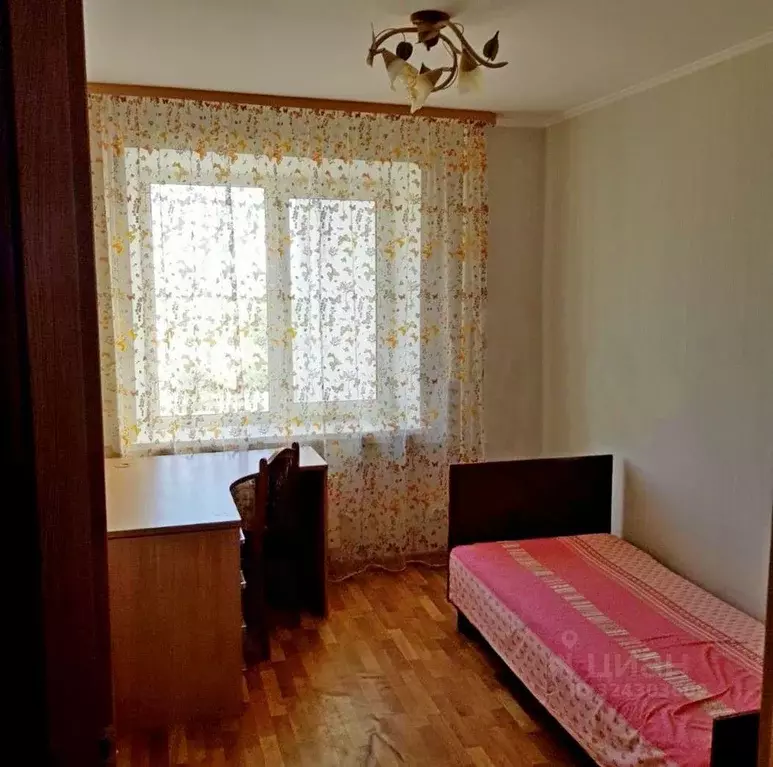 3-к кв. Белгородская область, Белгород ул. Калинина, 1 (70.0 м) - Фото 1